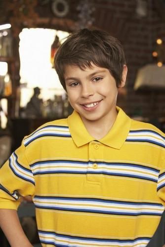 wizards-of-waverly-place-max.jpg